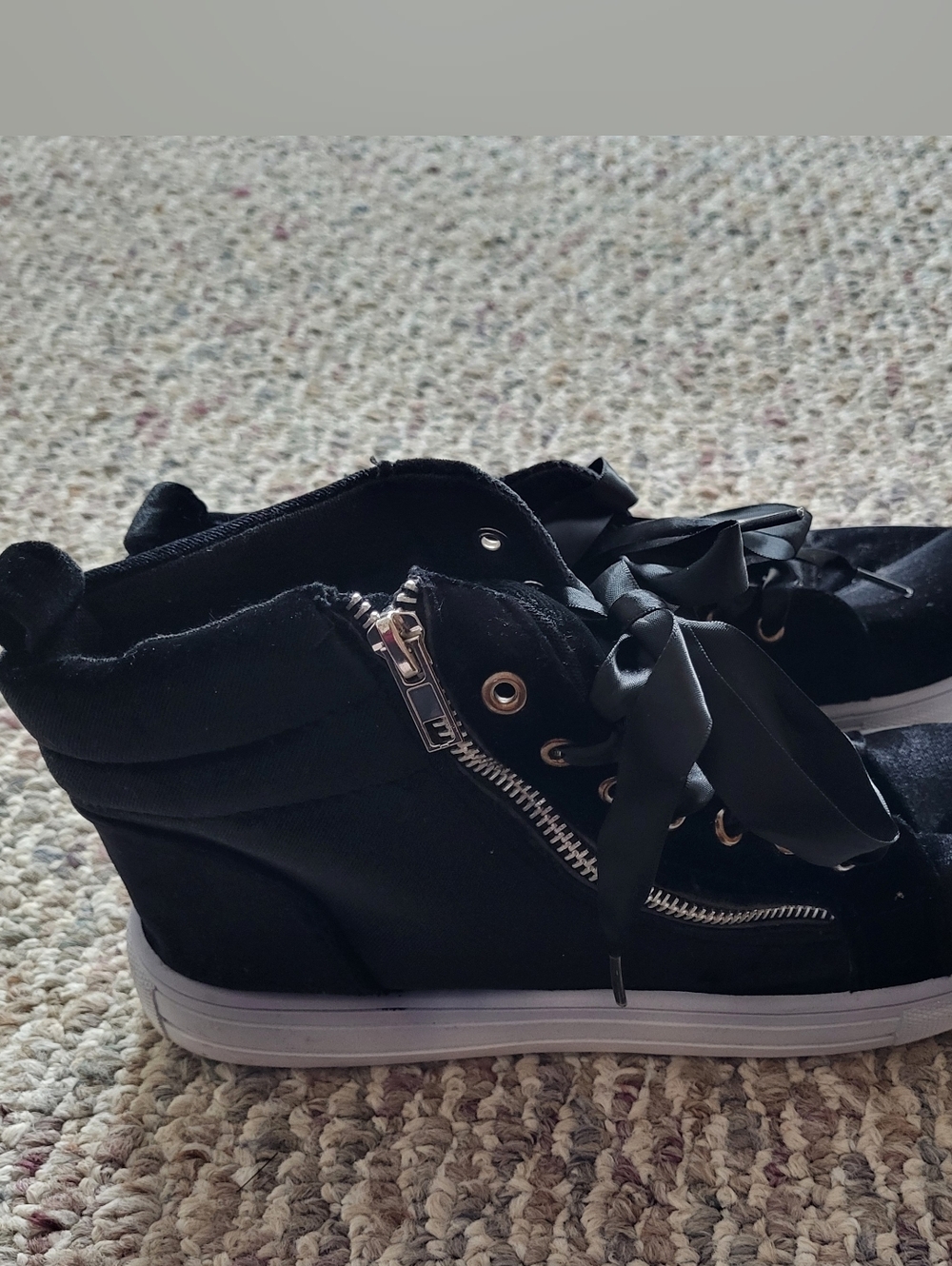 Hype Sneakers Size 10 Fits 8.5